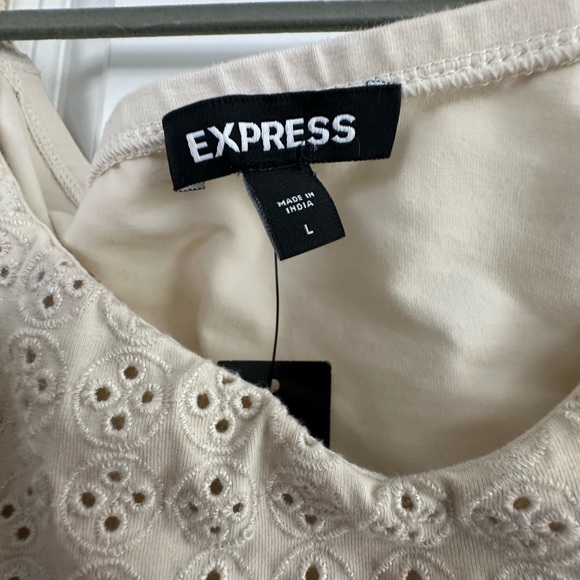 Express Top - Picture 5 of 5